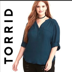 Torrid - Teal Blouse ✨